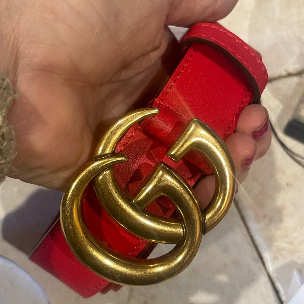women’s belt. Comes with serial number stamped on belt.